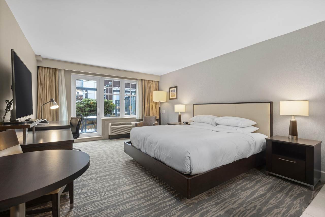 4050 Whistler Way - Photo 1