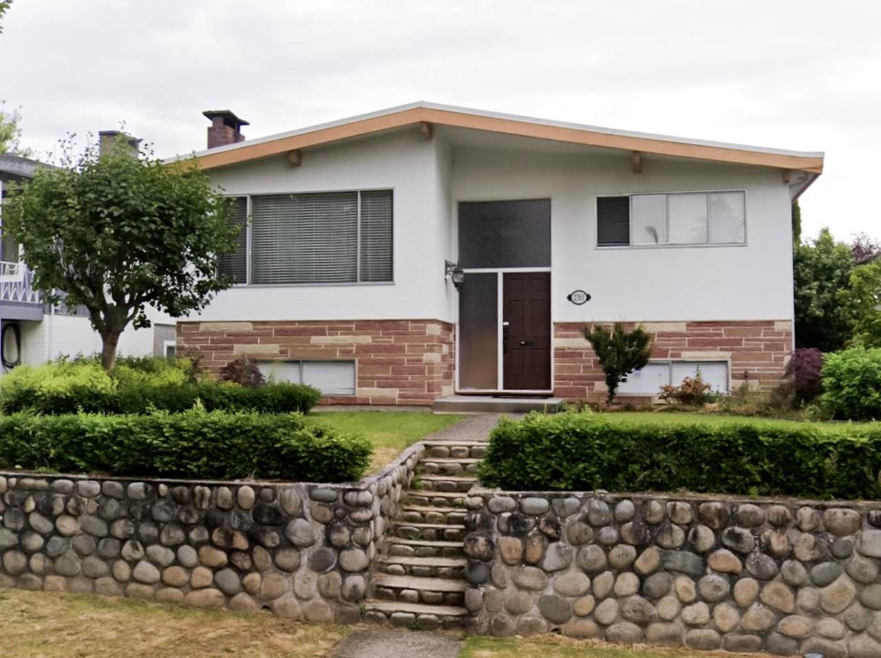 2763 Rosemont Drive - Photo 1