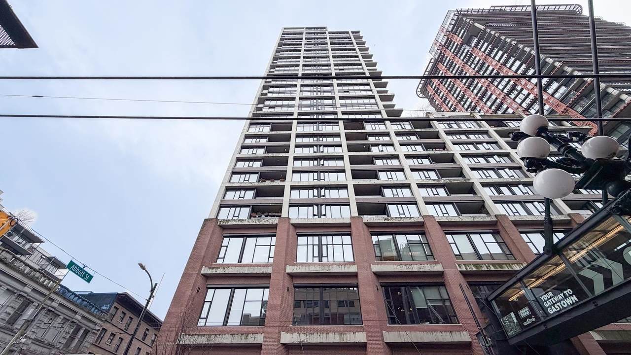 108 Cordova Street - Photo 1
