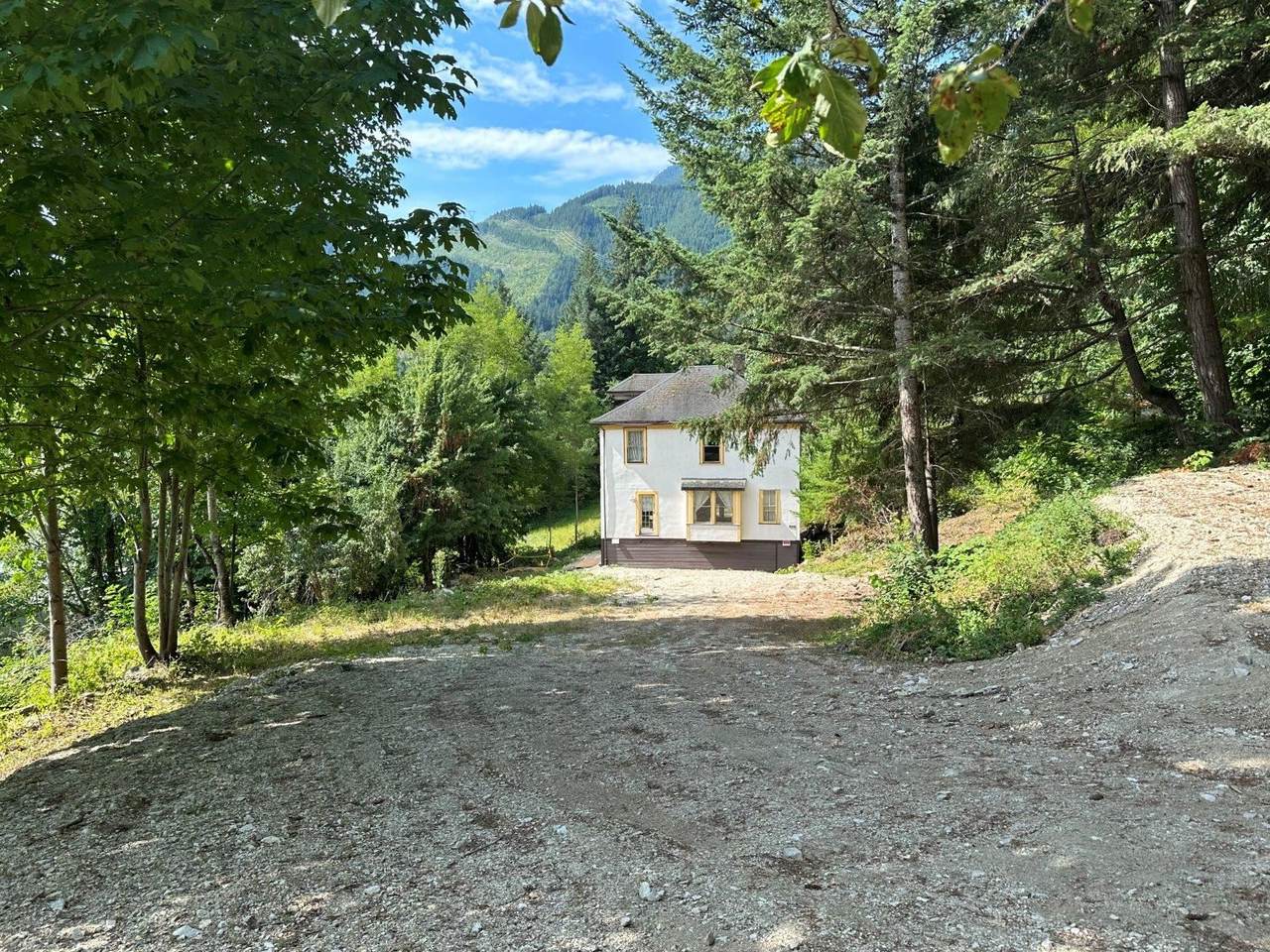 31010 Trans Canada Highway - Photo 1