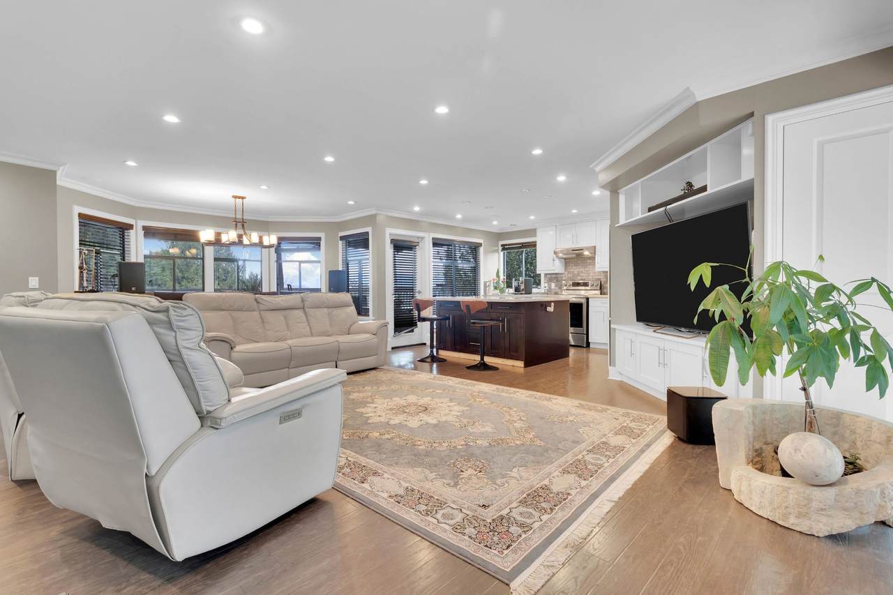 3054 Daybreak Avenue - Photo 1