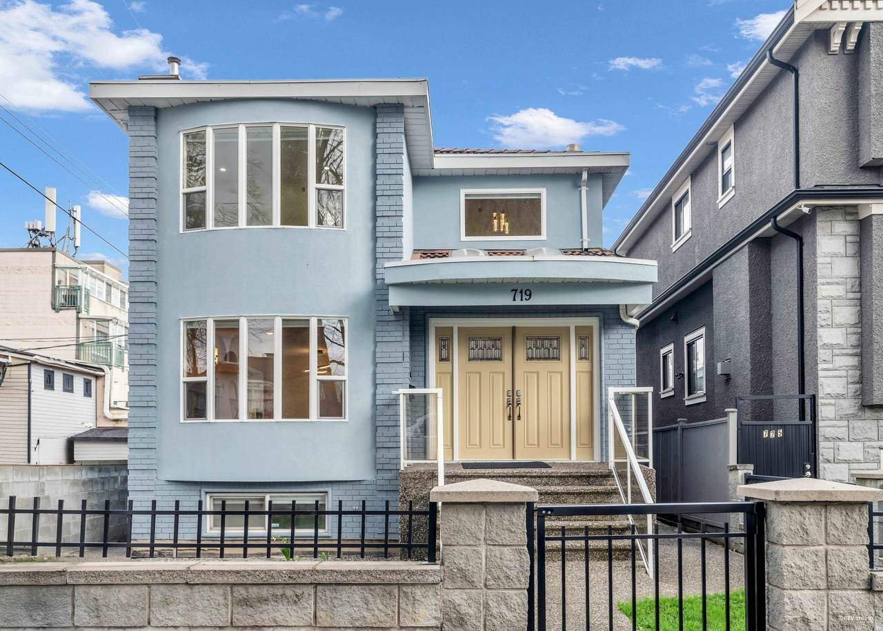 719 27th Avenue - Photo 1