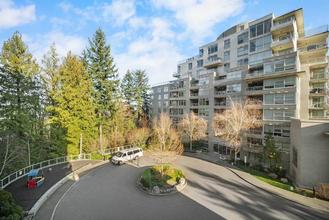 https://bt-photos.global.ssl.fastly.net/britcol/1280_boomver_1_R3096156-2.jpg