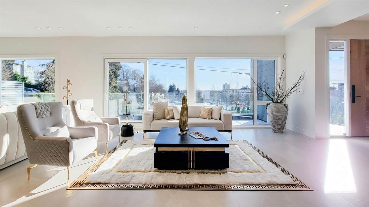 2141 Jefferson Avenue - Photo 1