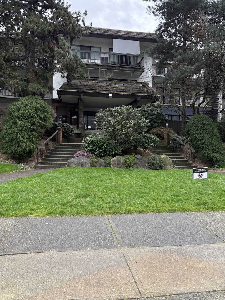 6560 Buswell Street - Photo 1
