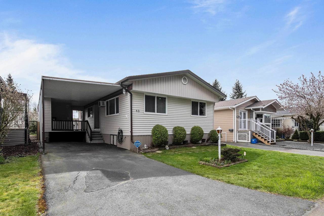 31313 Livingstone Avenue - Photo 1