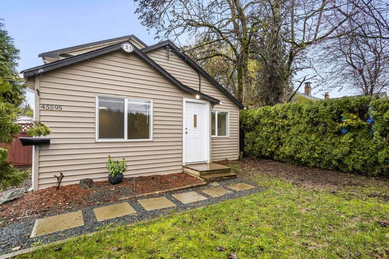 45595 Lewis Avenue - Photo 1