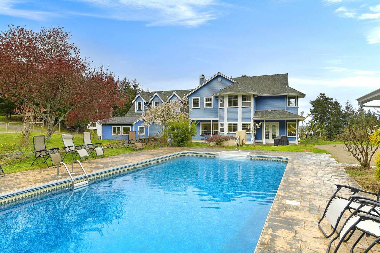 488 Mckercher Road - Photo 1