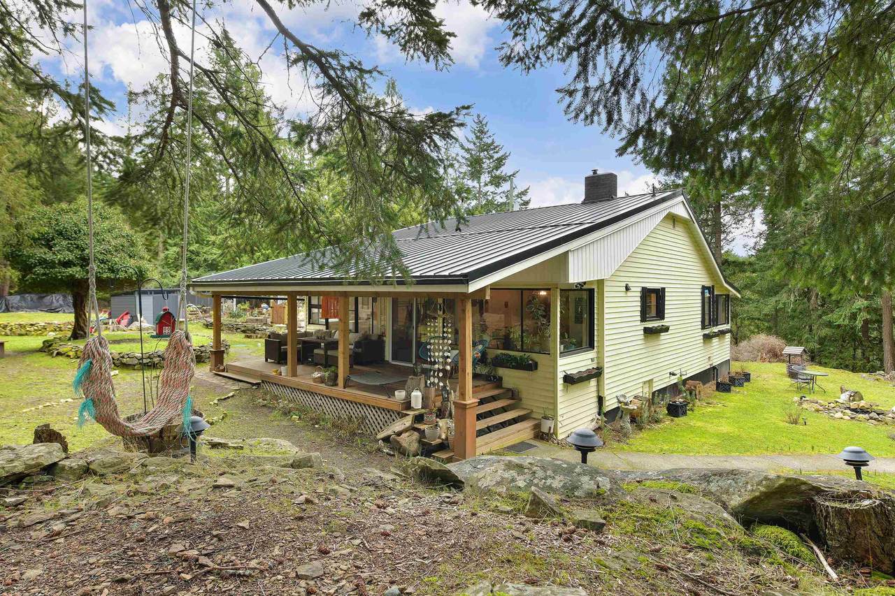 370 Campbell Bay Road - Photo 1