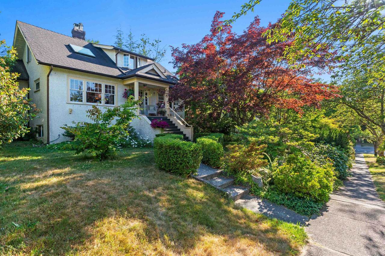 4278 12th Avenue - Photo 1