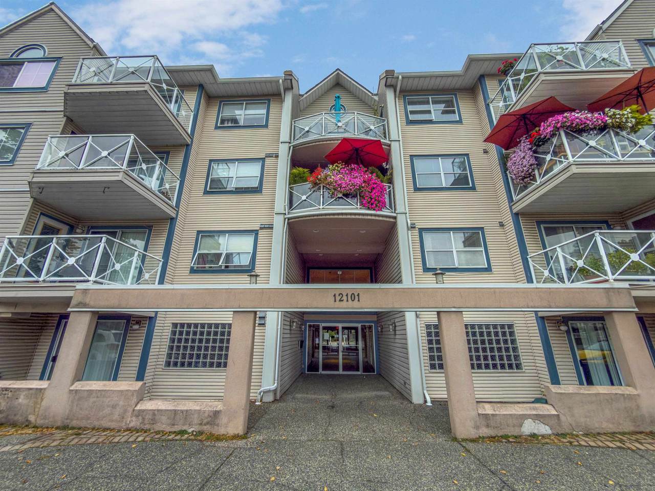 12101 80 Avenue - Photo 1