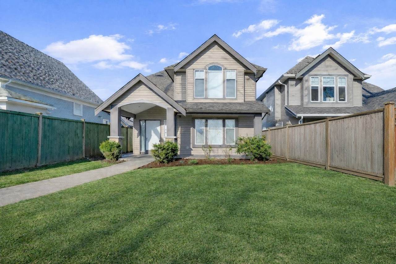 46151 Third Avenue - Photo 1