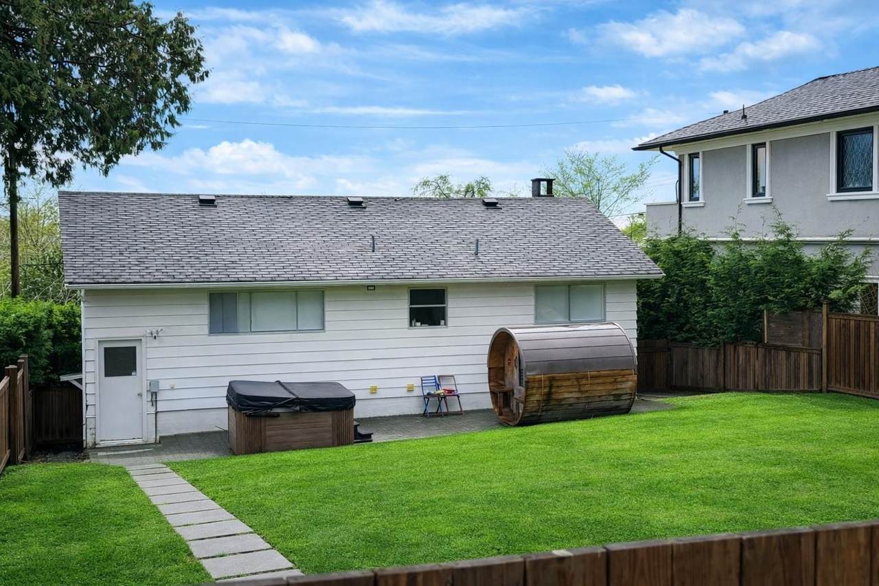 2773 Lawson Avenue - Photo 1