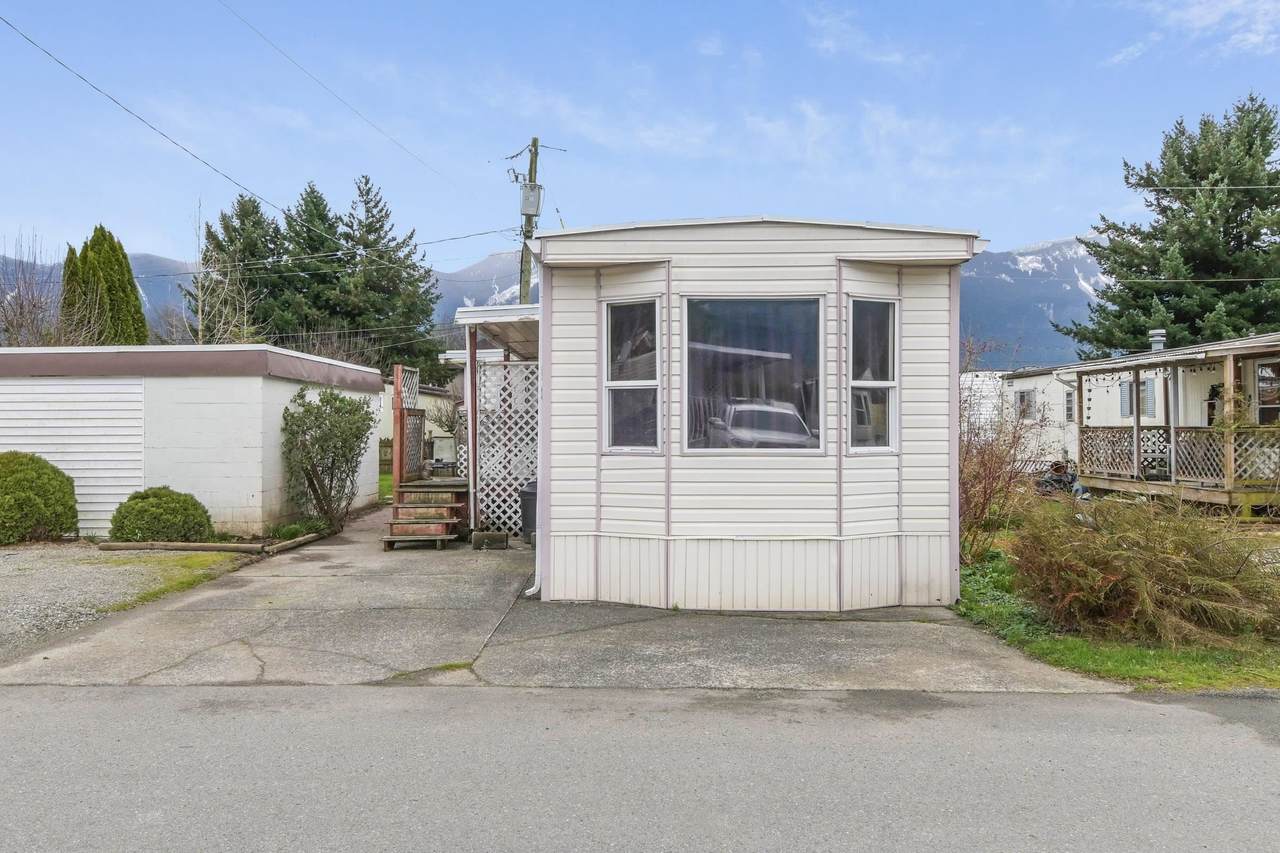 6900 Inkman Road - Photo 1
