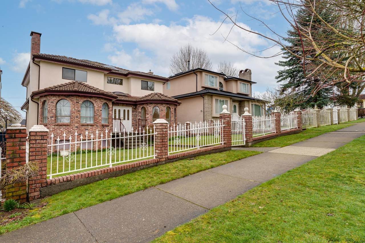 2291 40th Avenue - Photo 1
