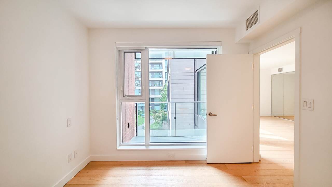 https://bt-photos.global.ssl.fastly.net/britcol/1280_boomver_1_R3100215-2.jpg