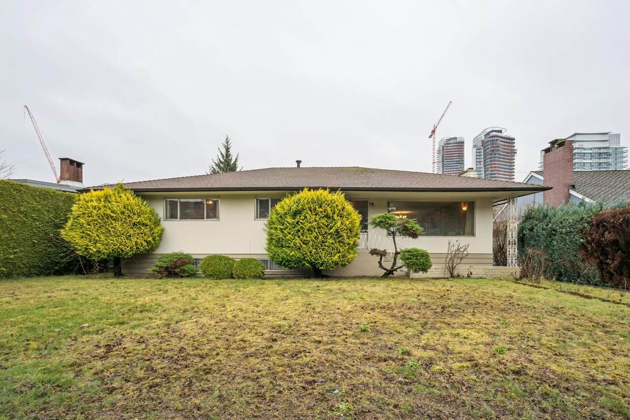 5606 Willow Street - Photo 1