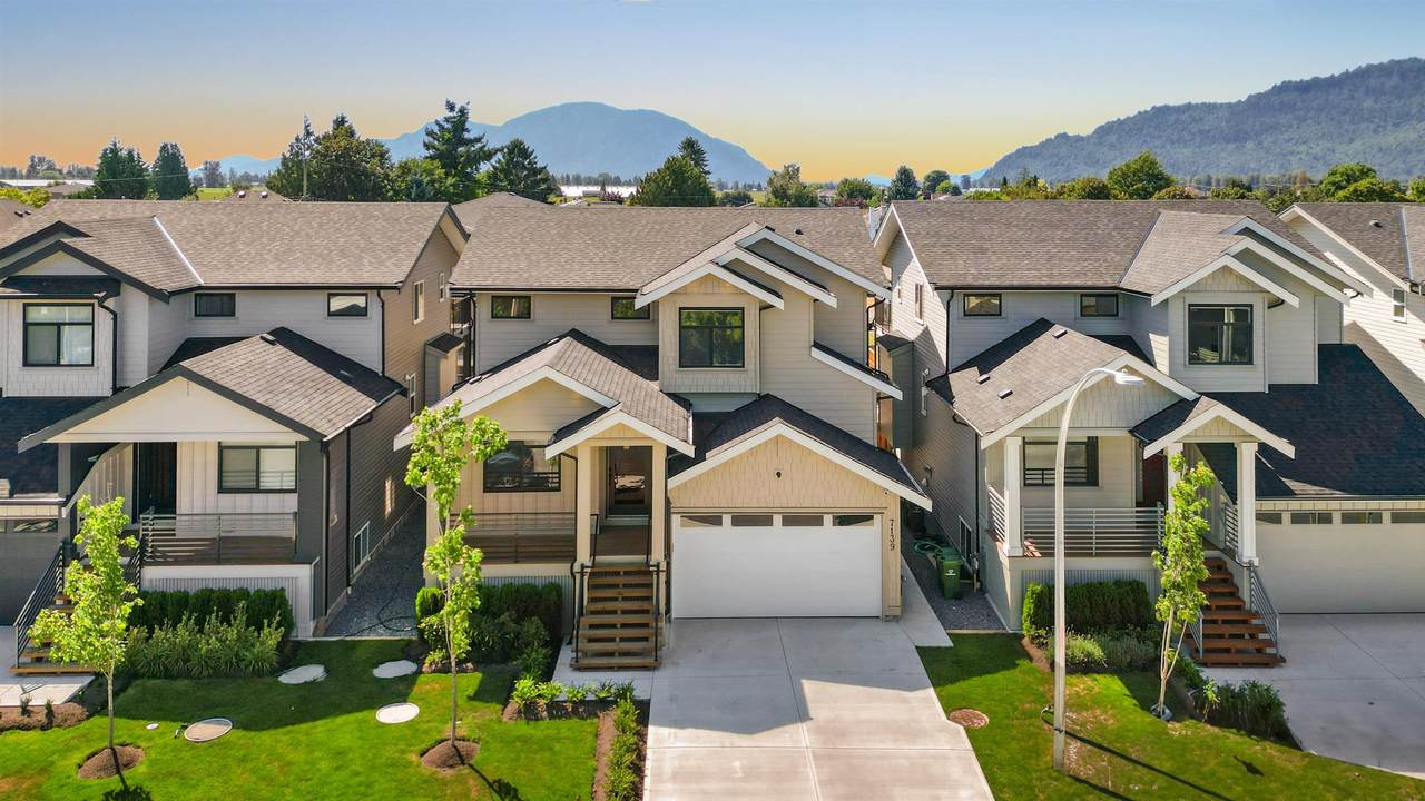 7139 Elwood Drive - Photo 1
