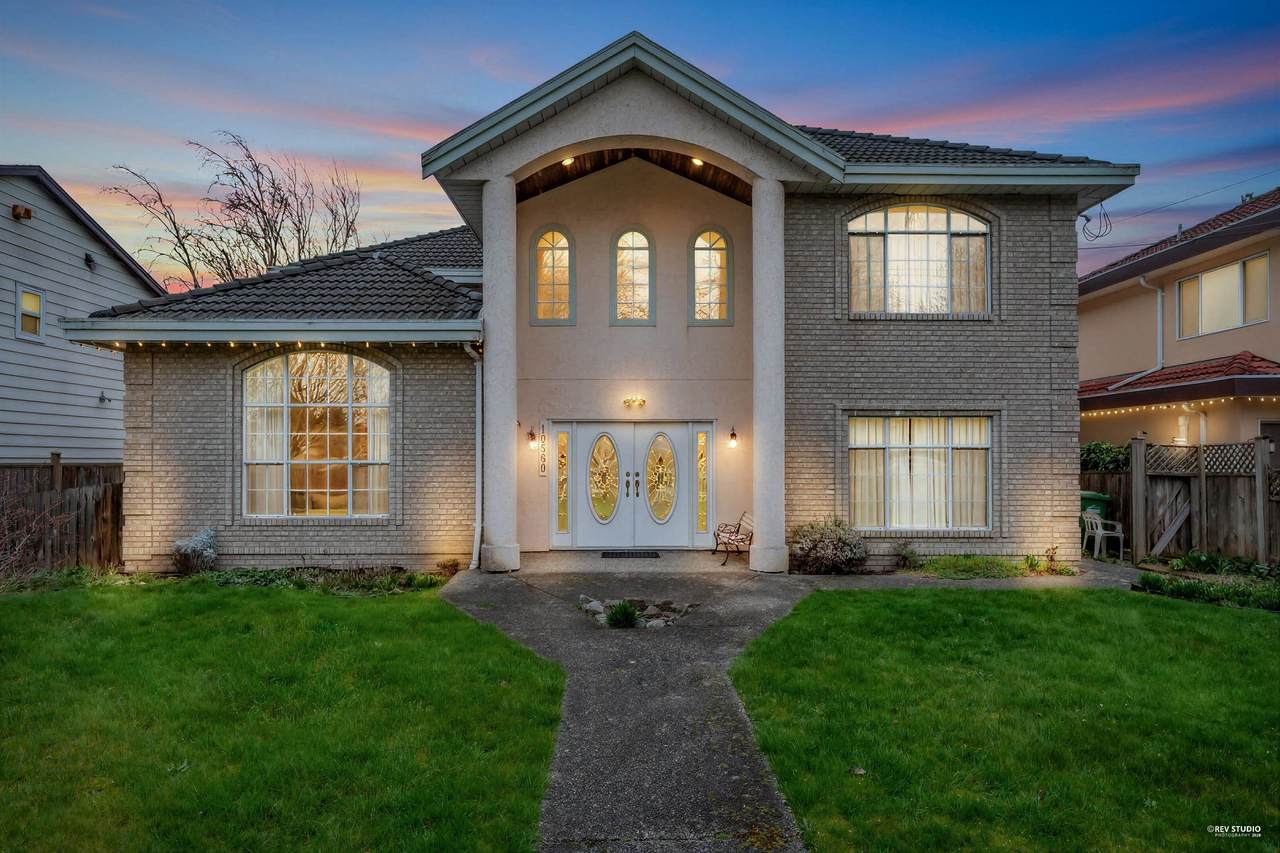 10560 Railway Avenue - Photo 1