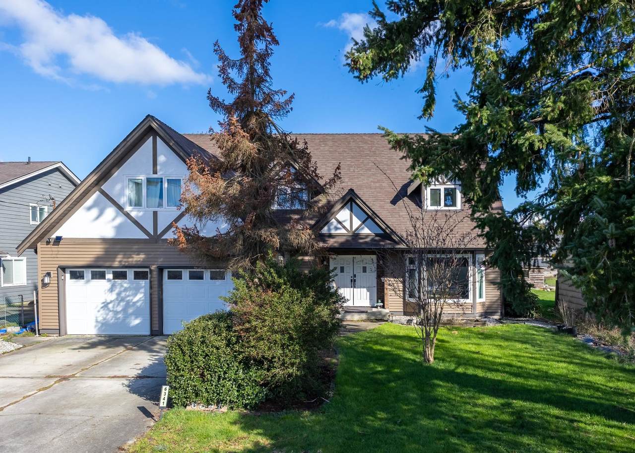 6341 43A Avenue - Photo 1