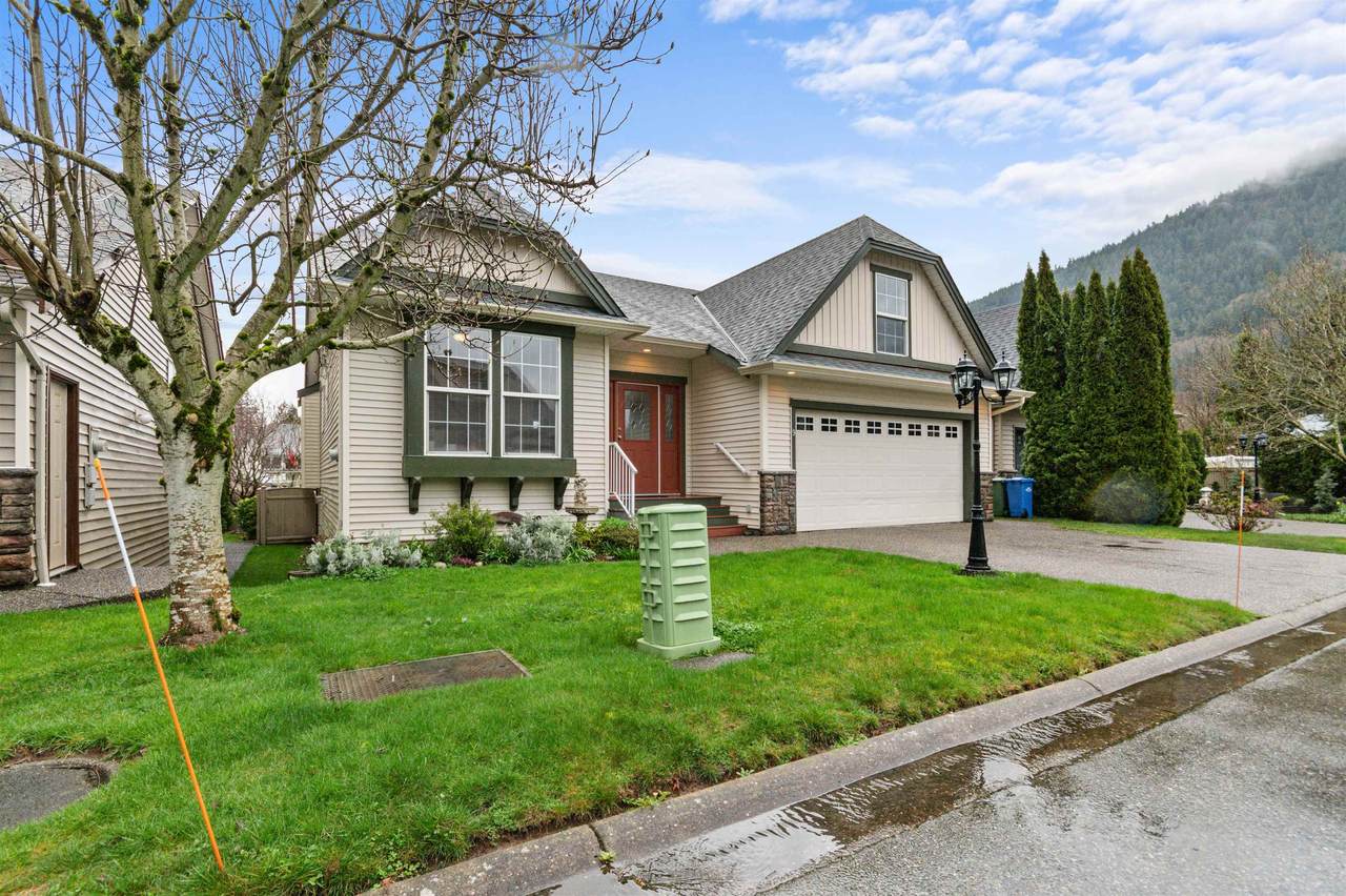 349 Walnut Avenue - Photo 1