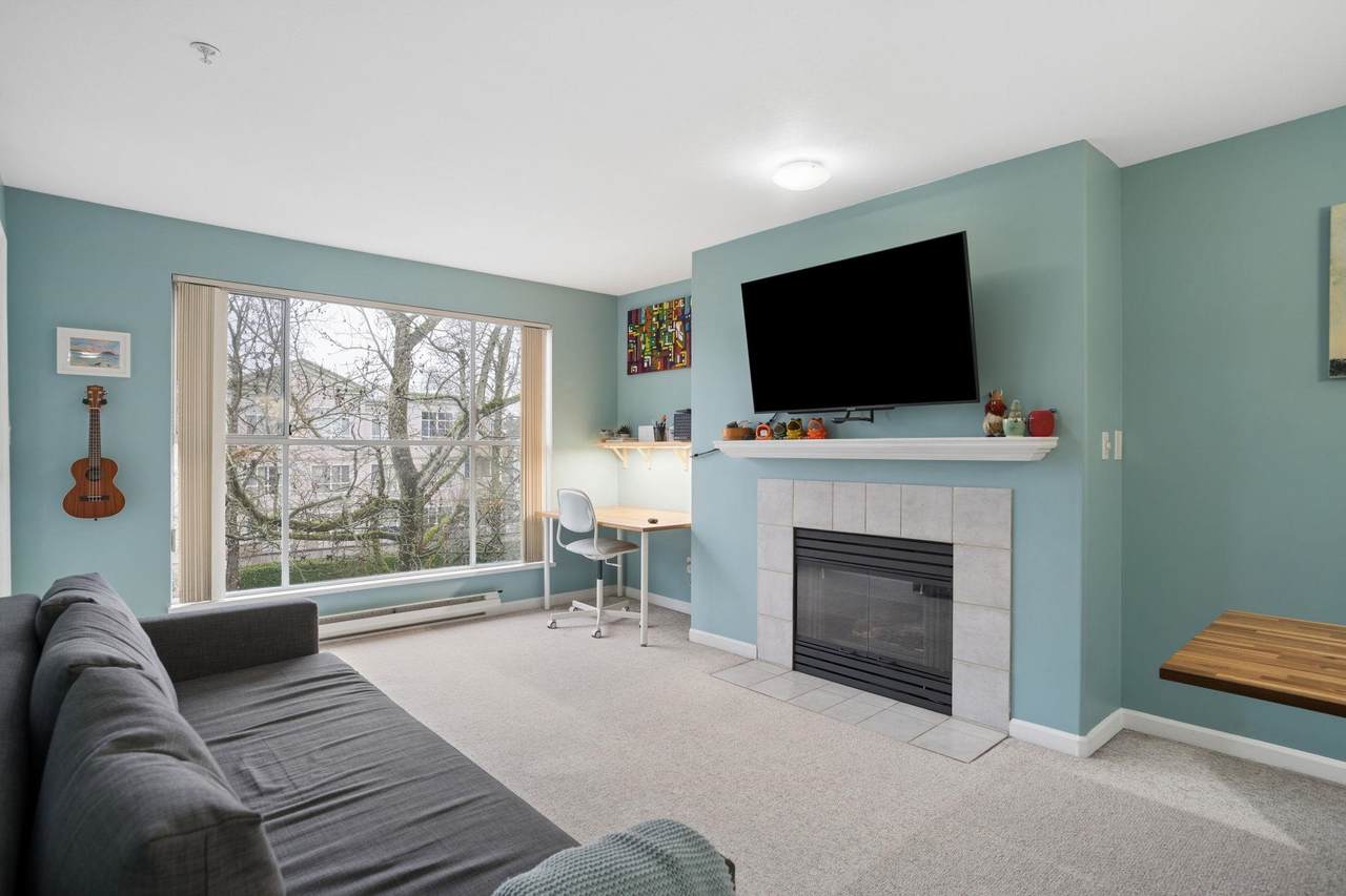 8880 Jones Road - Photo 1
