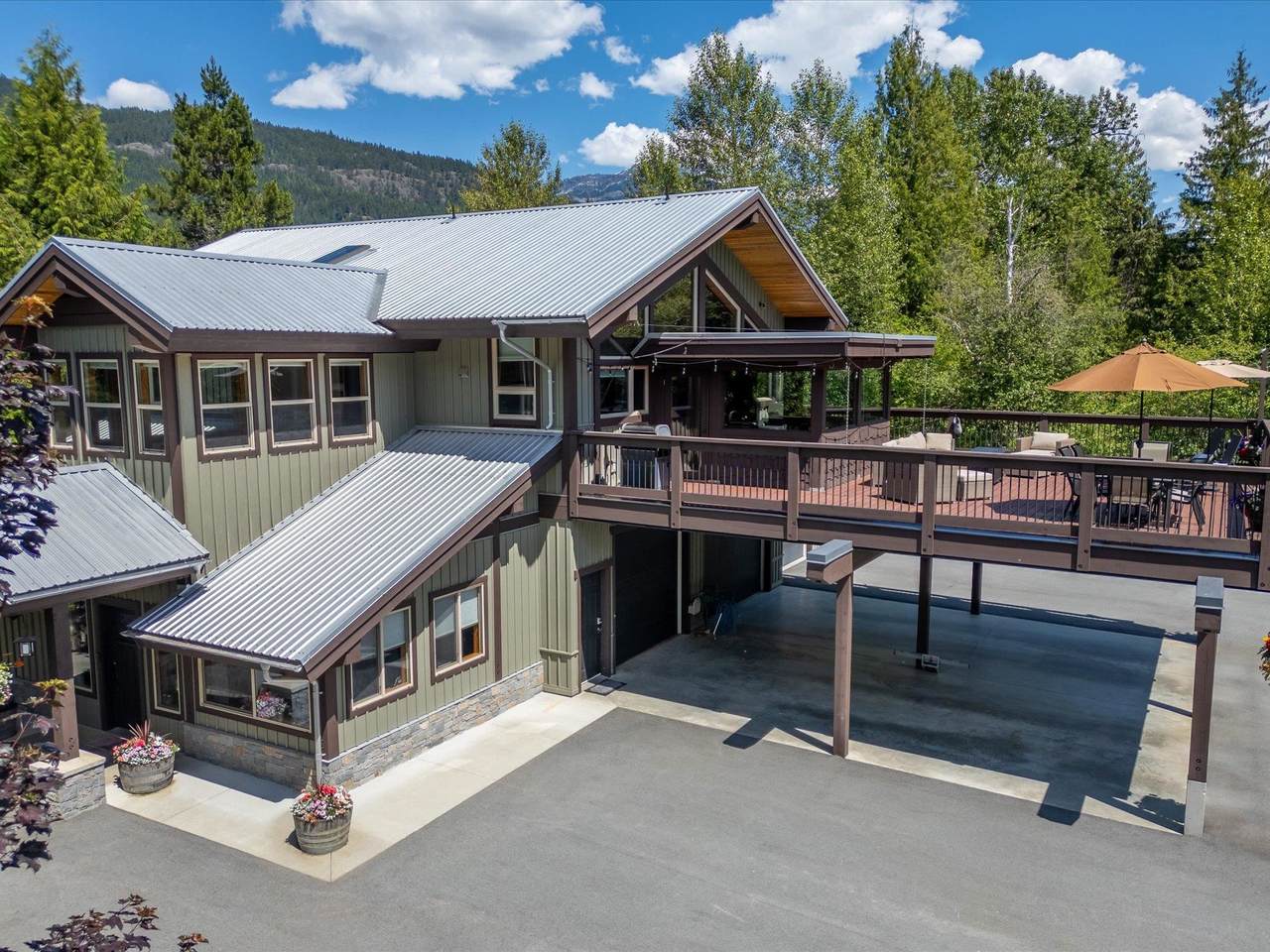 1470 Fraser Road - Photo 1