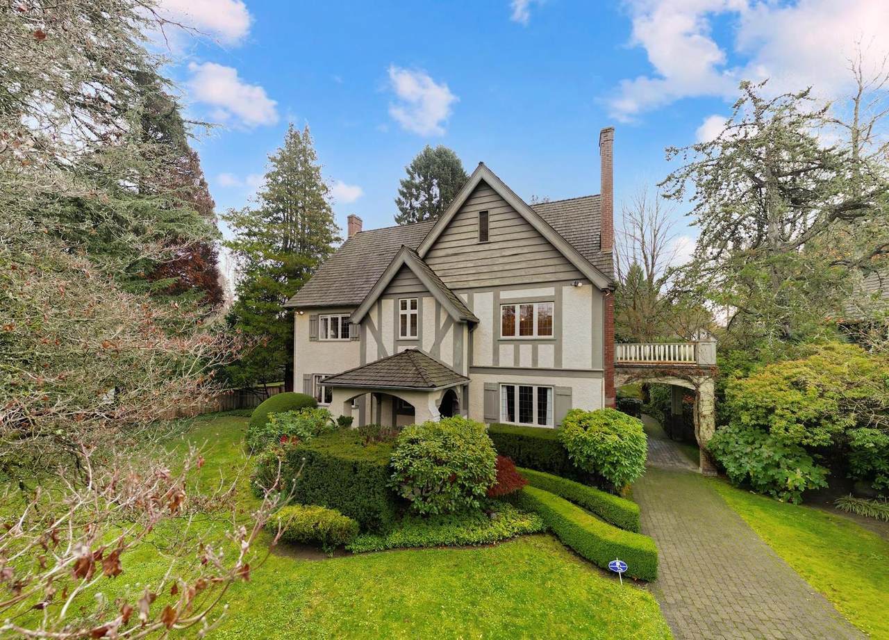 5376 Marguerite Street - Photo 1