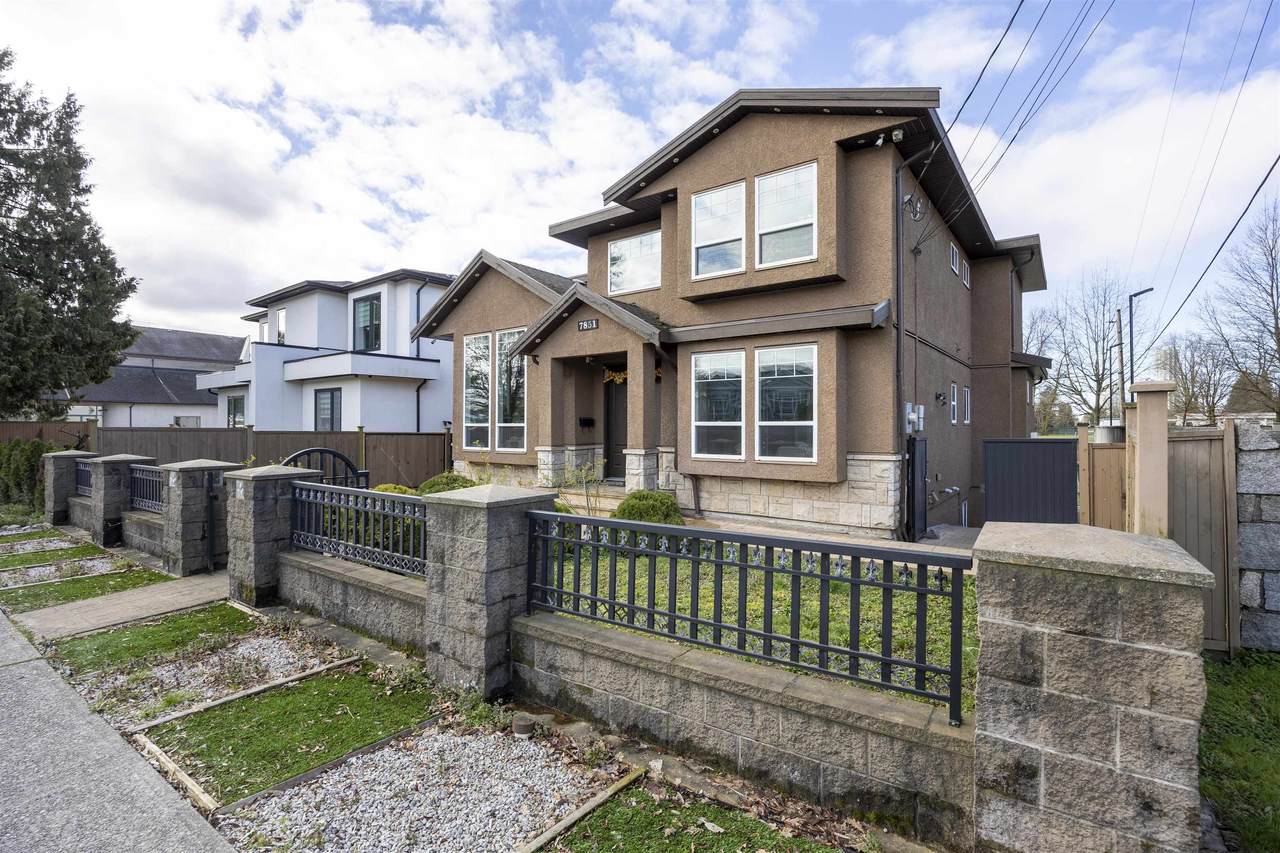 7851 Canada Way - Photo 1