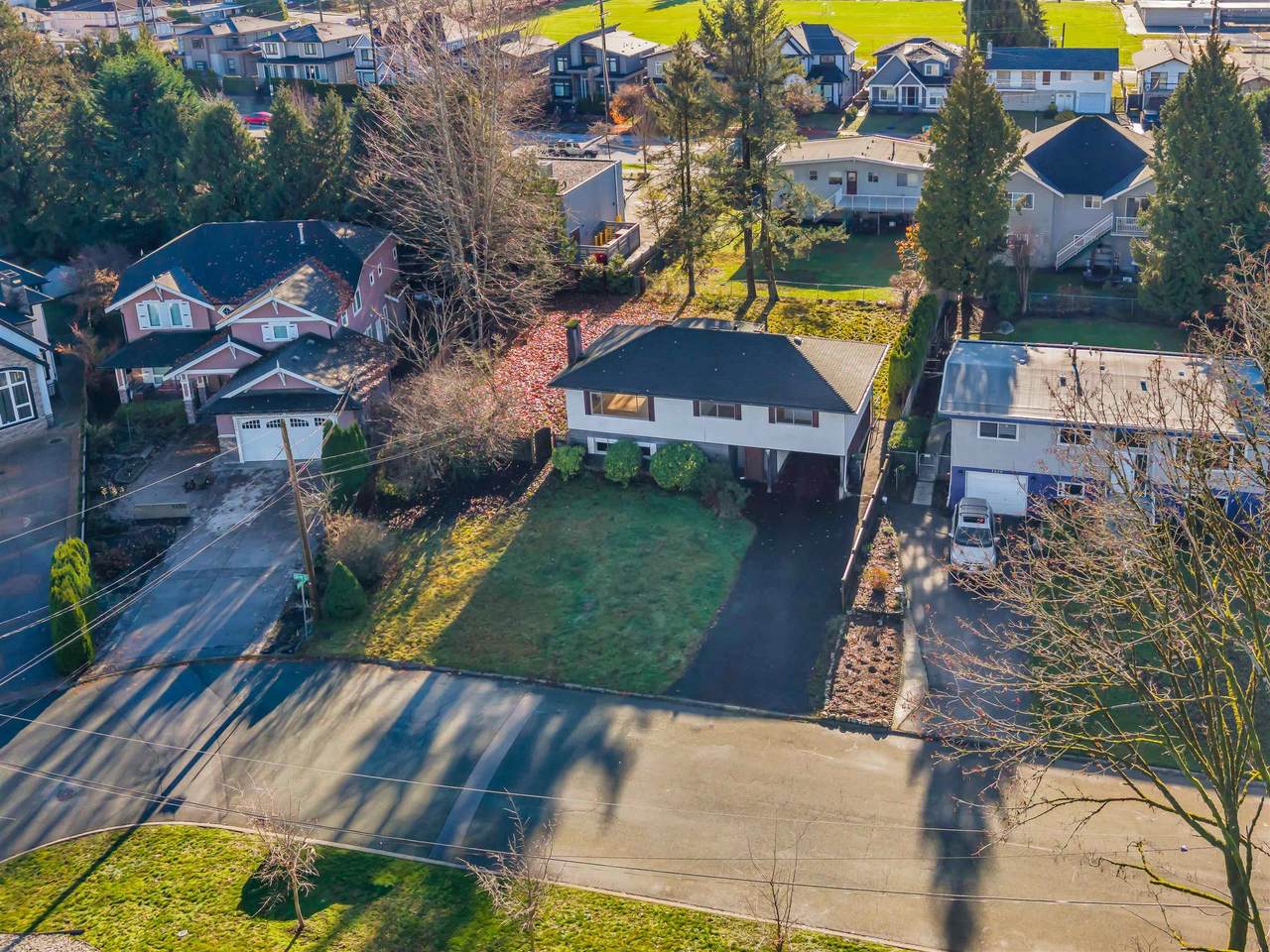 1640 Spray Avenue - Photo 1
