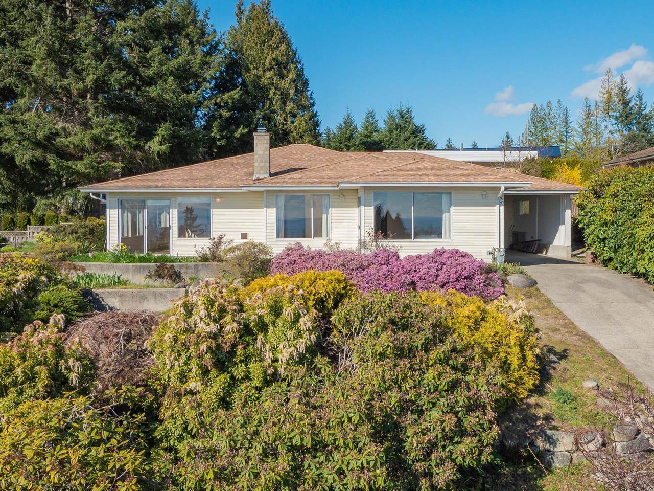5160 Ridgeview Drive - Photo 1