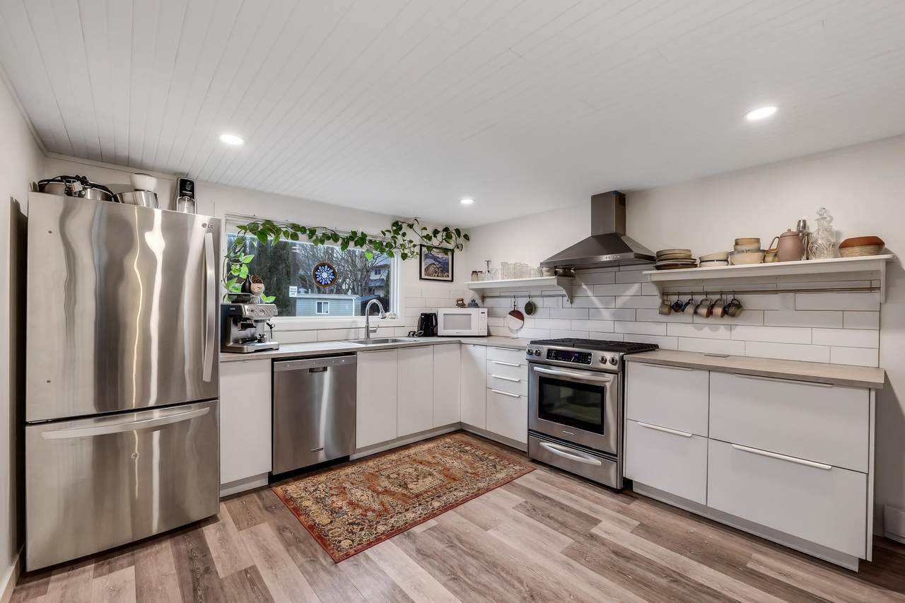 40022 Government Road - Photo 1
