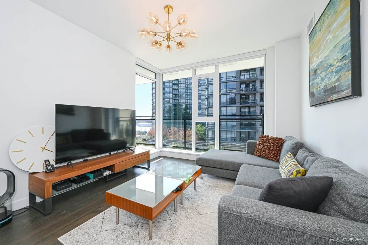3200 Corvette Way - Photo 1