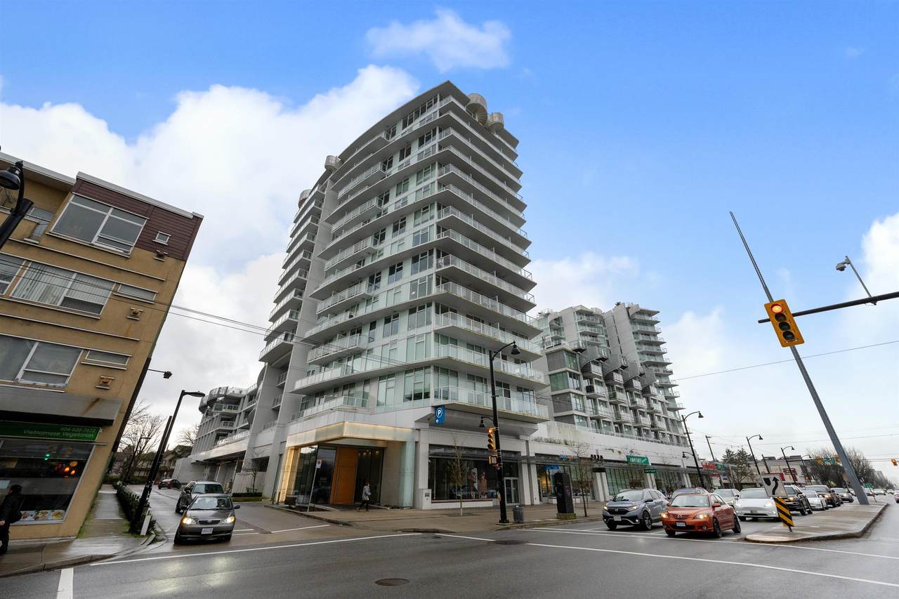 2220 Kingsway - Photo 1