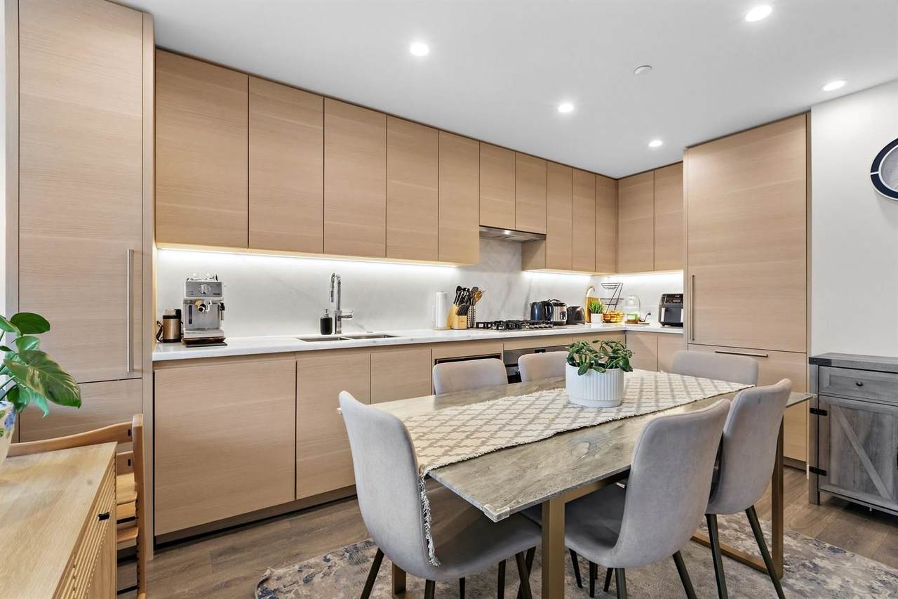 305 Morrissey Road - Photo 1