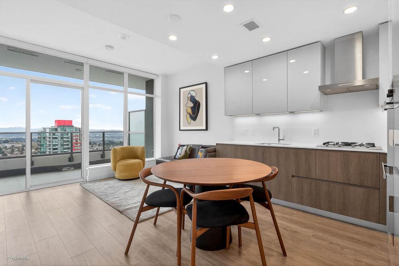 6511 Sussex Avenue - Photo 1