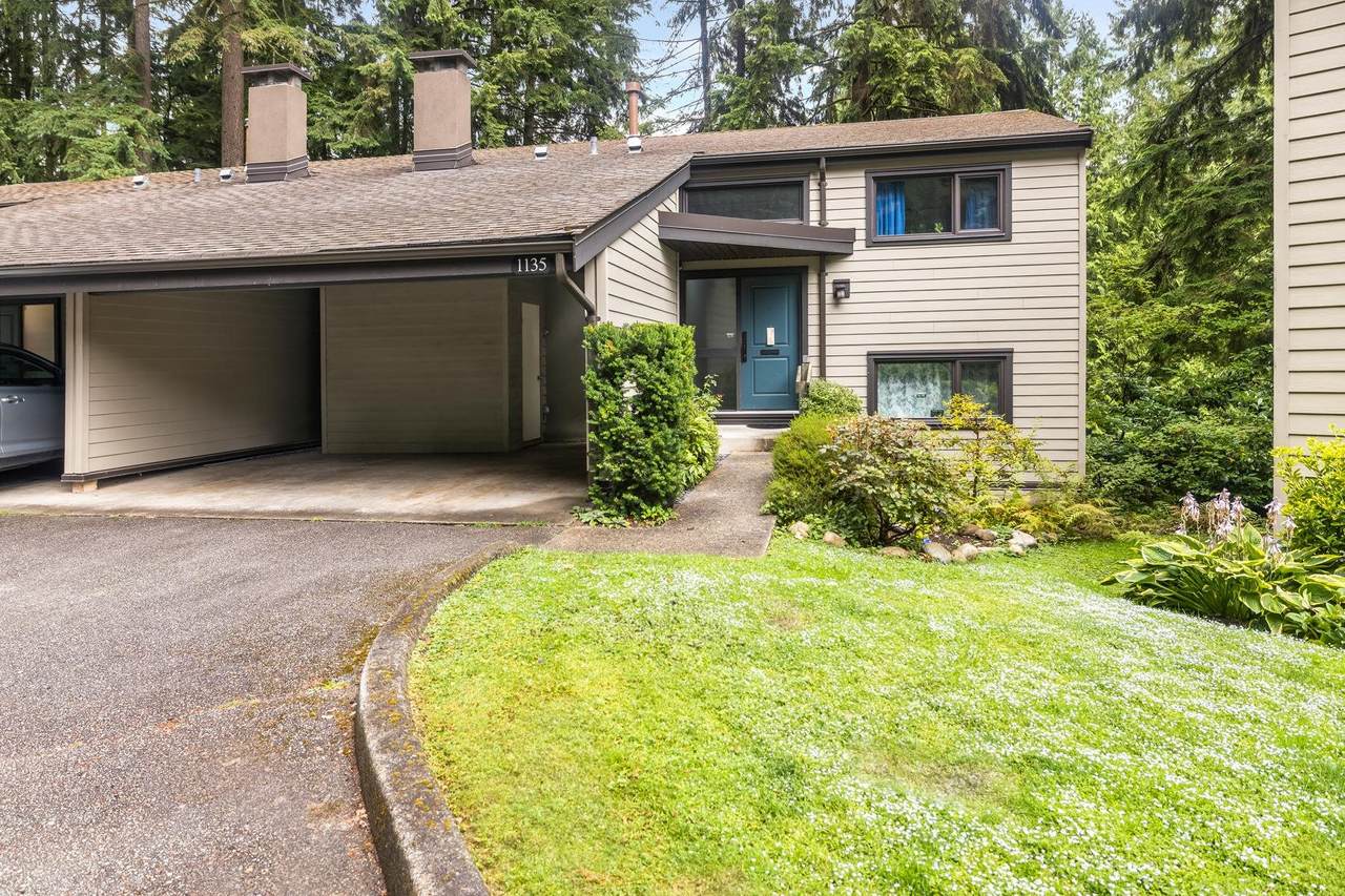 1135 Heritage Boulevard - Photo 1