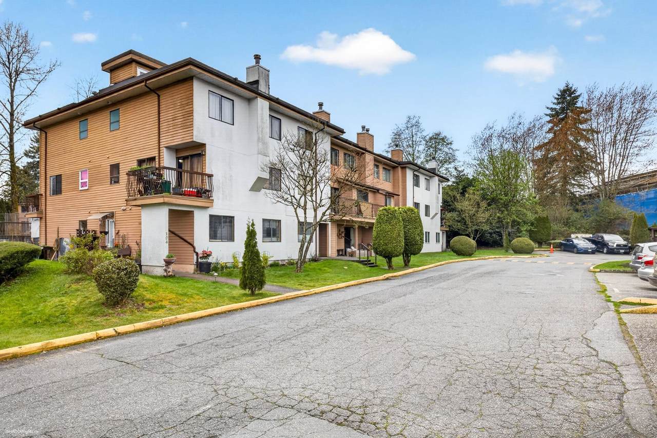 7139 133A Street - Photo 1