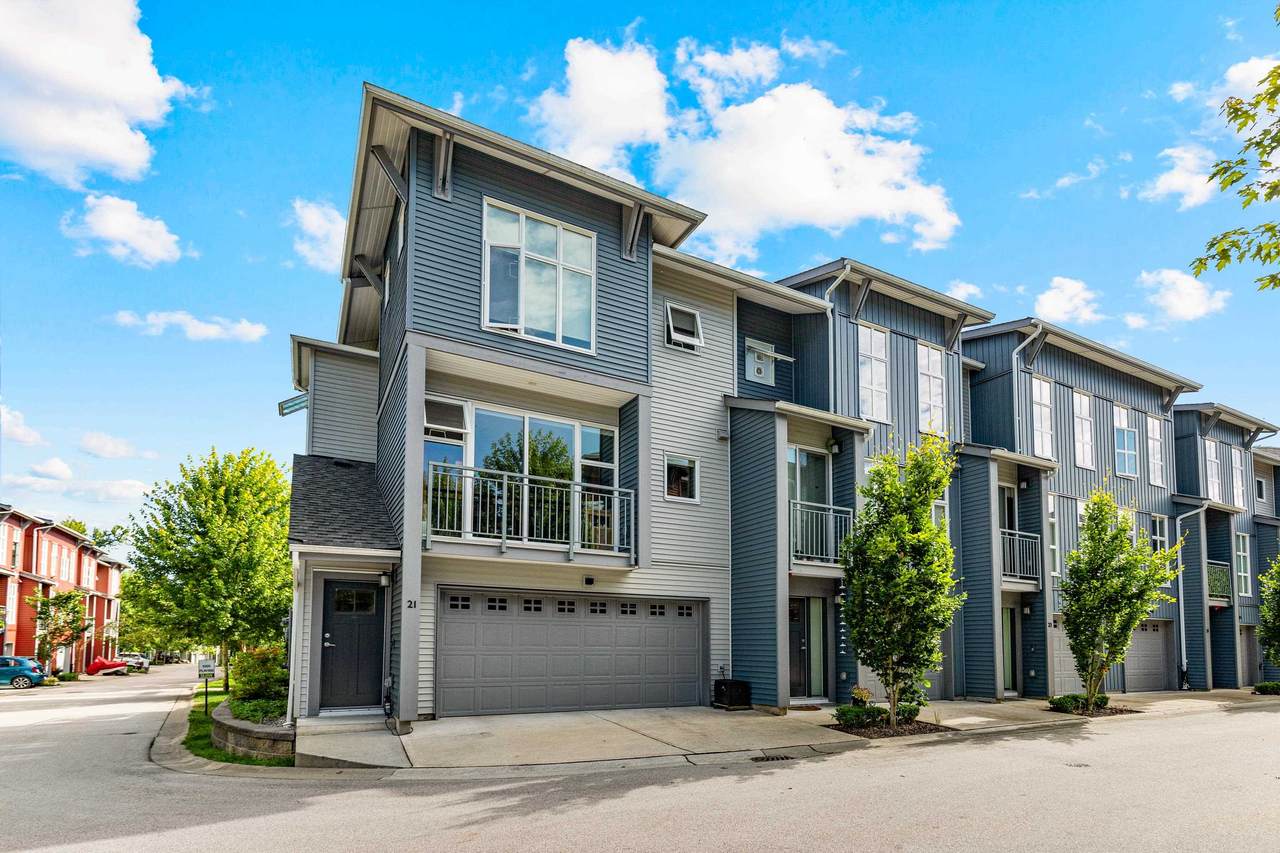 24076 112 Avenue - Photo 1
