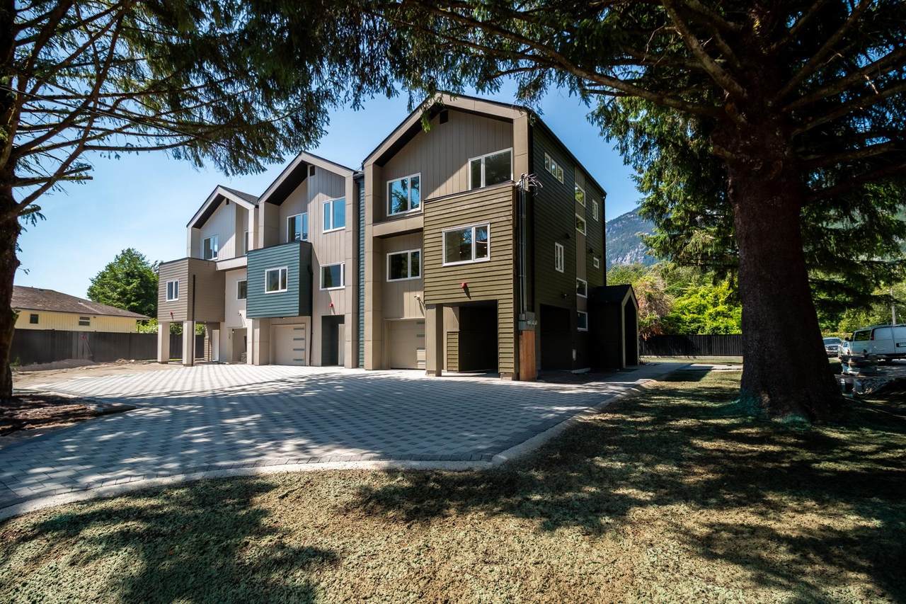 1108 Magee Street - Photo 1