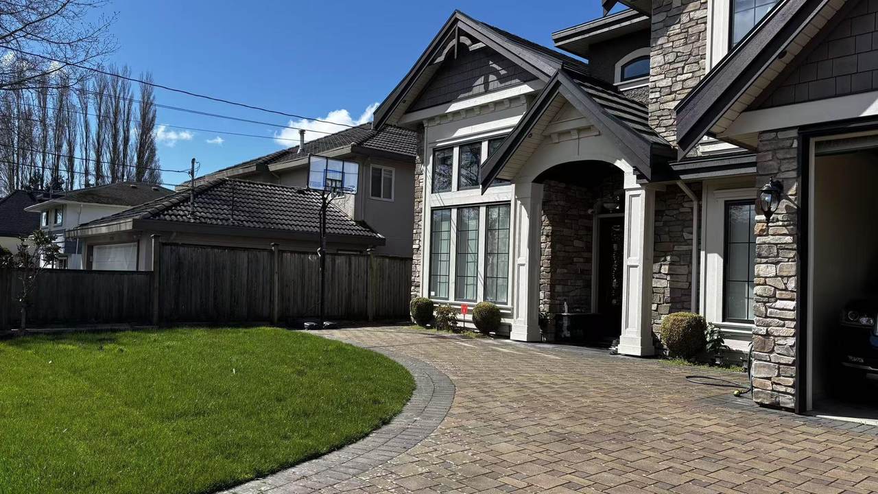 9531 Gormond Road - Photo 1