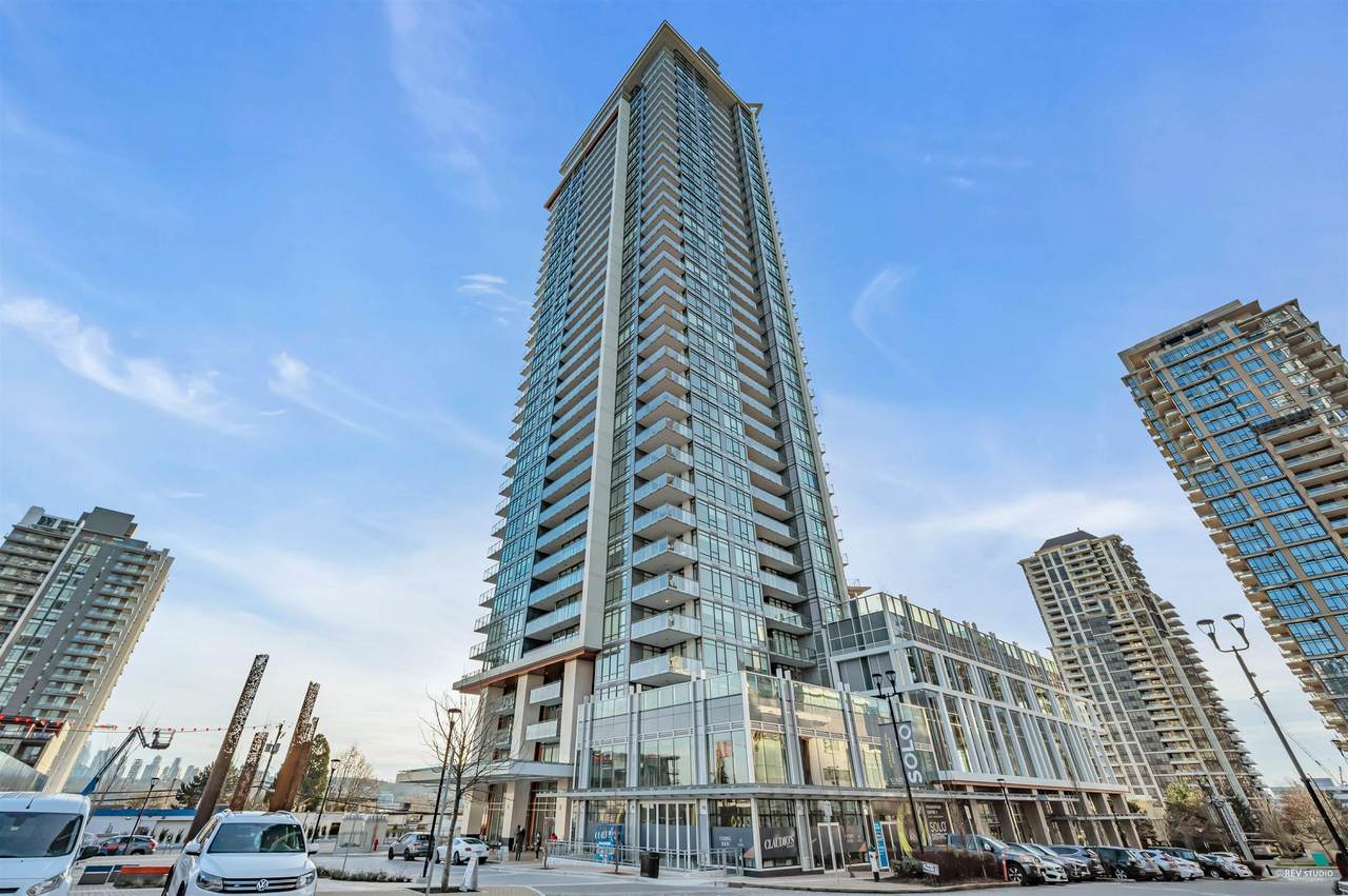 2085 Skyline Court - Photo 1