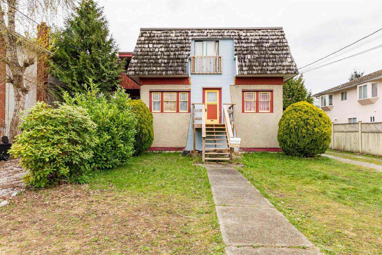 4939 Sidley Street - Photo 1