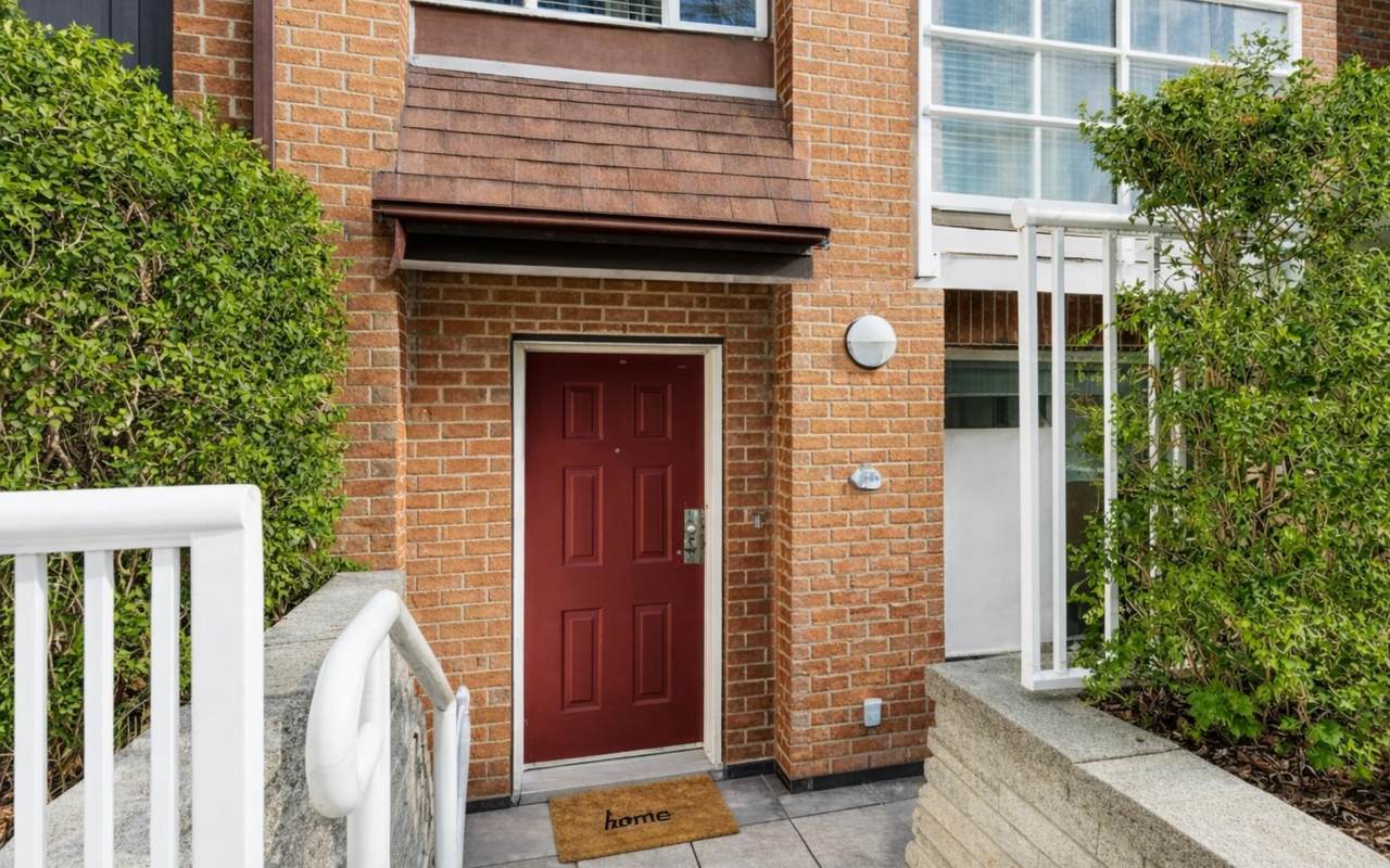 2071 42nd Avenue - Photo 1