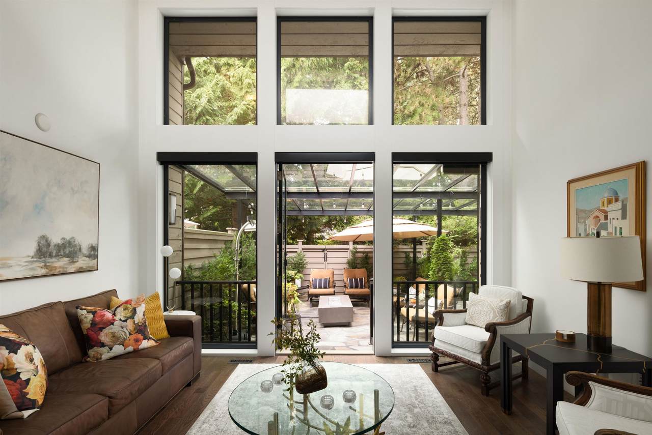 4005 Vine Street - Photo 1