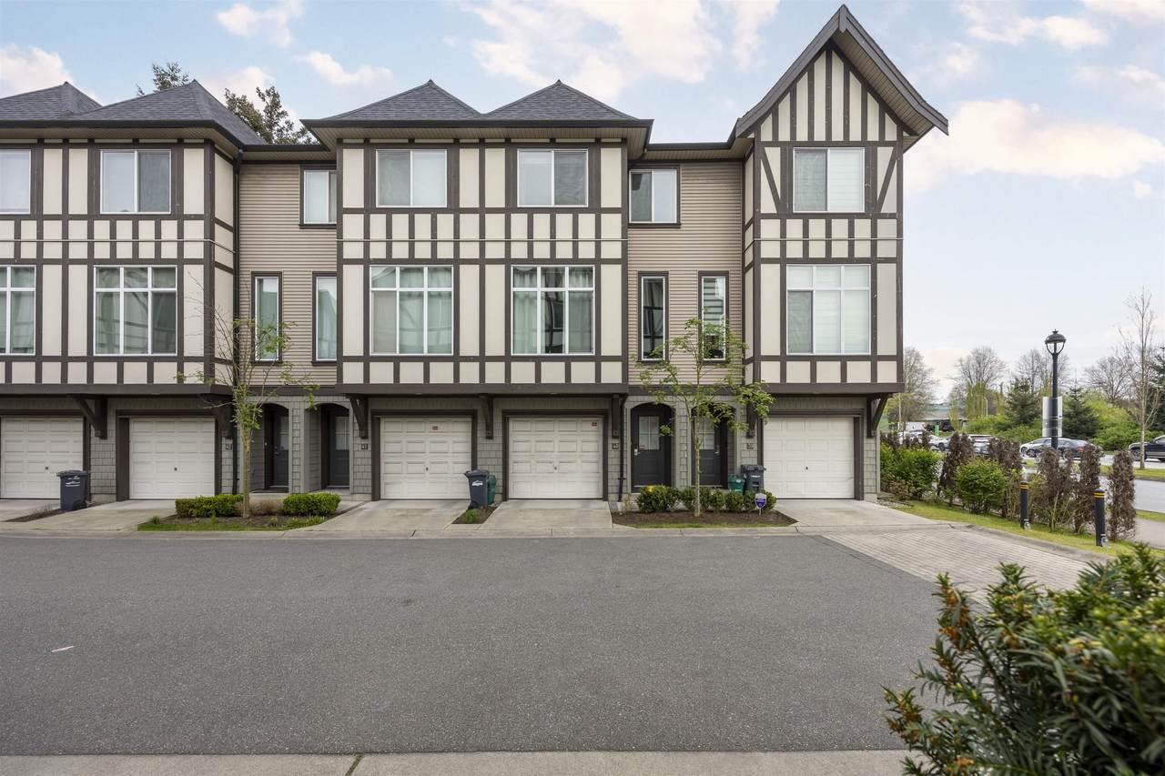 9728 Alexandra Road - Photo 1