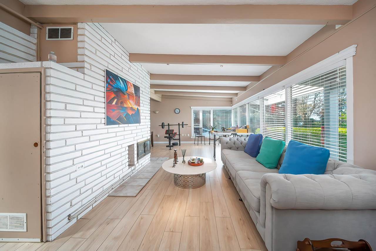 122 Graham Drive - Photo 1