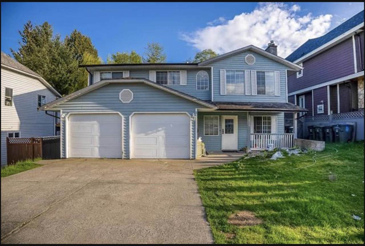 13518 64A Avenue - Photo 1