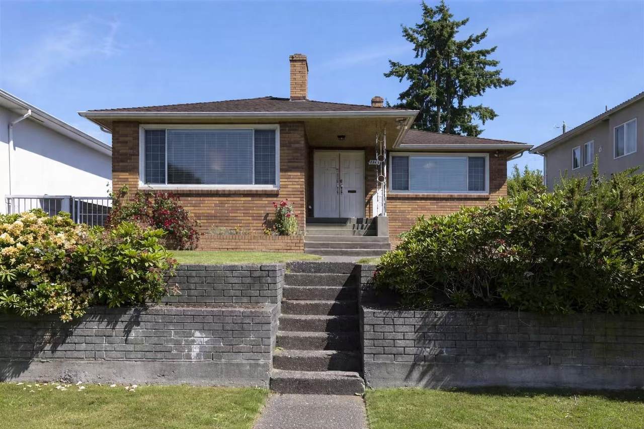 1563 59th Avenue - Photo 1