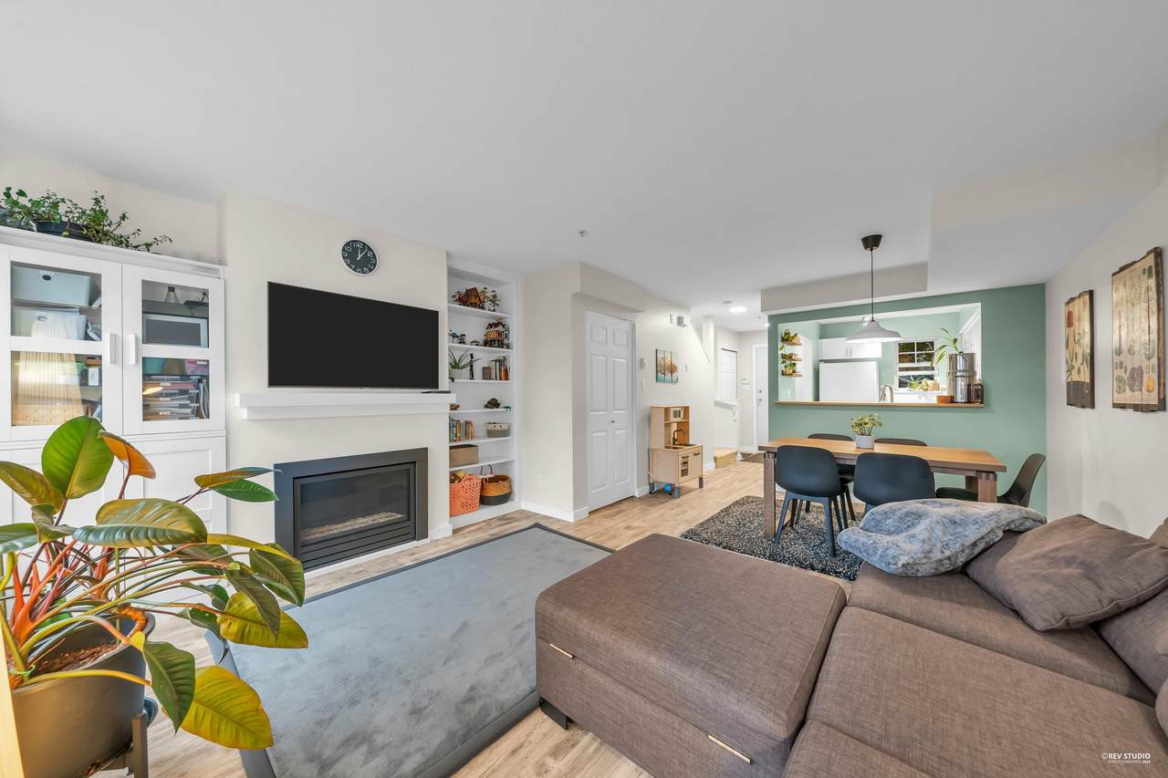 123 Seventh Street - Photo 1